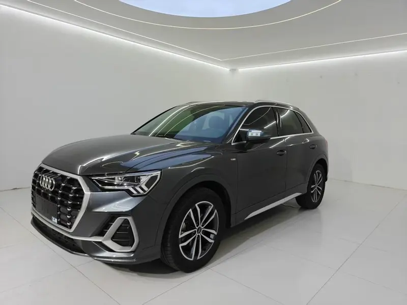 Audi Q3, 2022