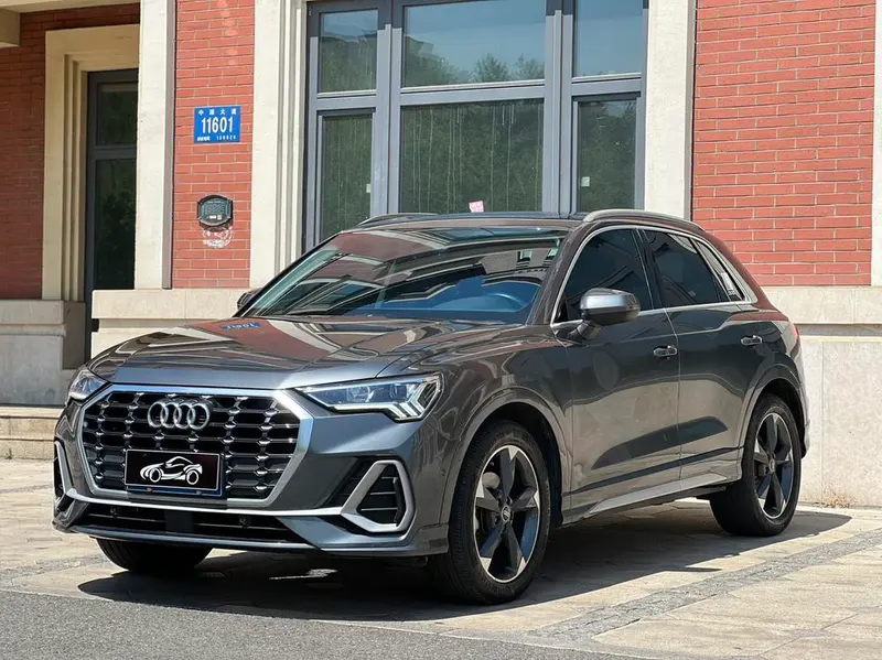 Audi Q3 35 TFSI Fashion Version, 2022 — фото 1