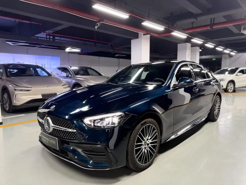 Mercedes-Benz C-Class, 2025