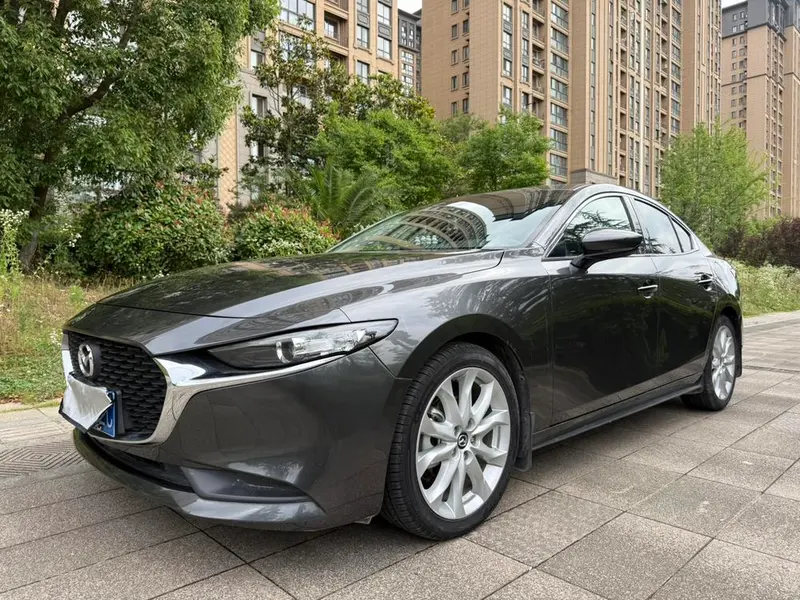 Mazda 3 Axela, 2020