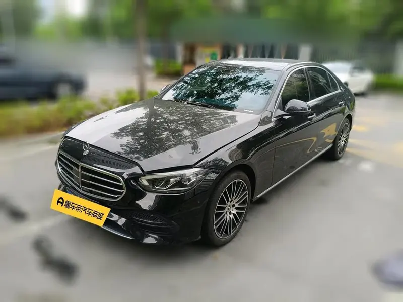 Mercedes-Benz C-Class, 2024