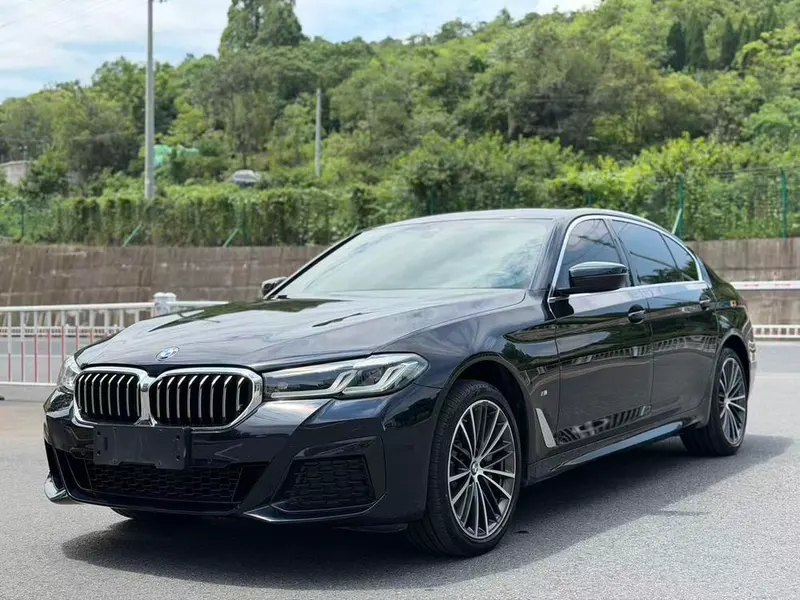 BMW 5-Series, 2023