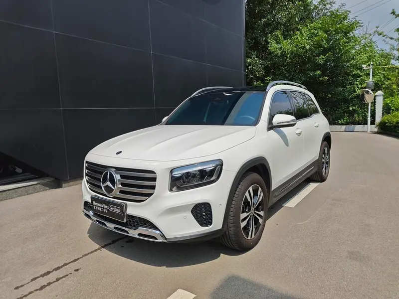 Mercedes-Benz GLB, 2024