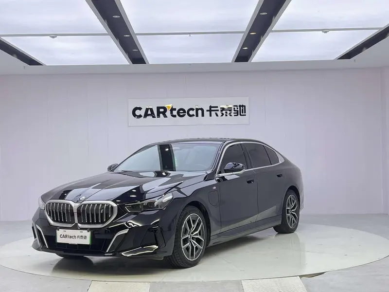 BMW i5 eDrive35L M Sport, 2024 — фото 1