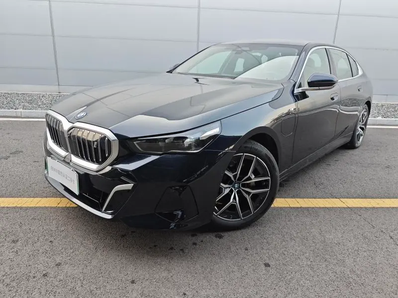 BMW i5 eDrive40L M Sport, 2025 — фото 1