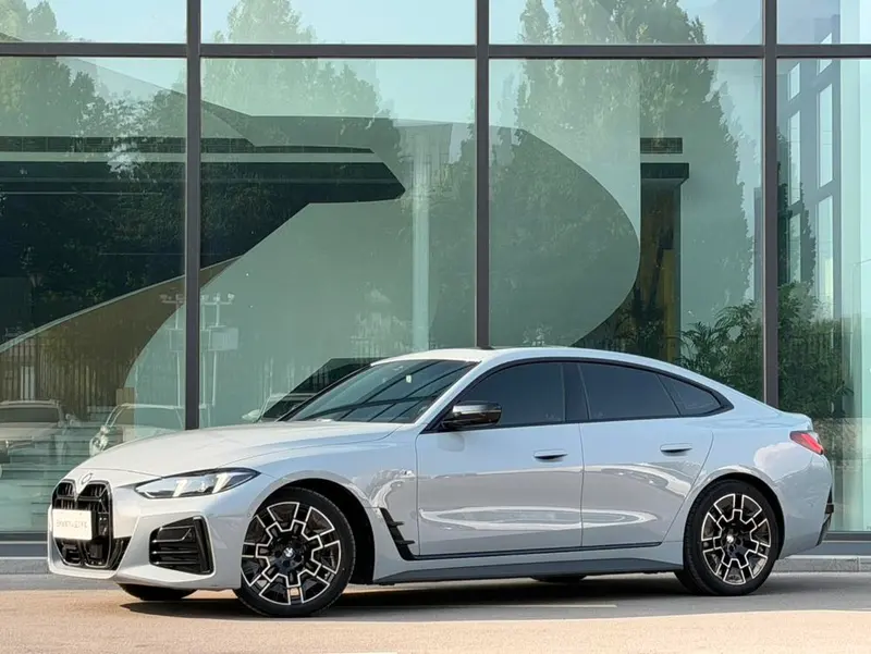 BMW 4-Series, 2024