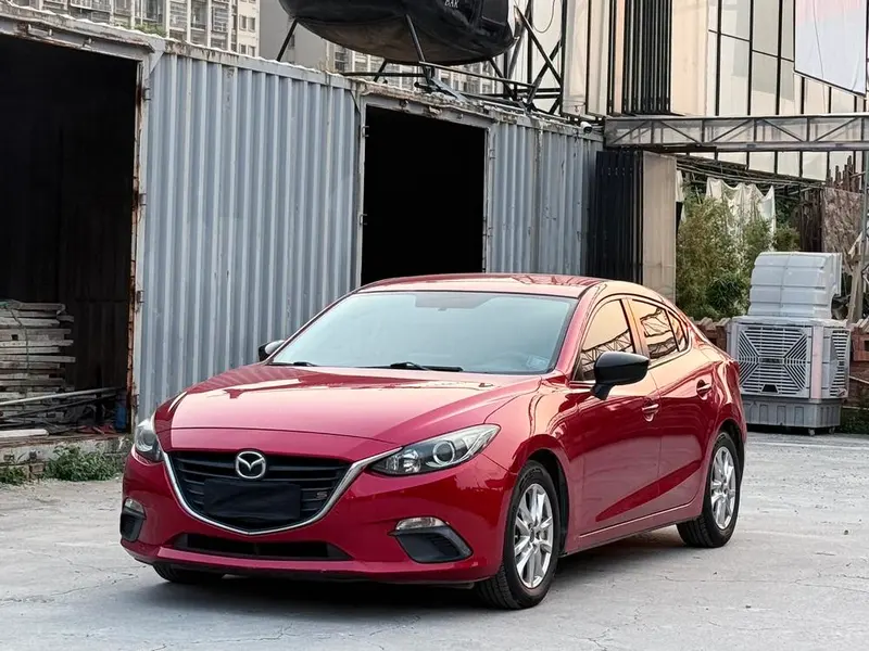 Mazda 3 Axela, 2014