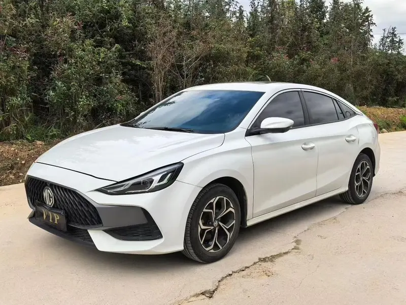 MG 5, 2022
