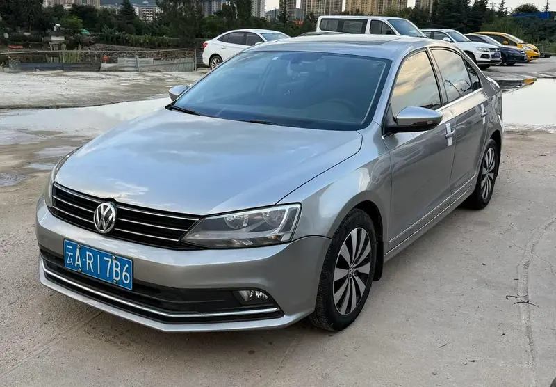 Volkswagen Sagitar 180TSI DSG Refined Edition, 2018 — фото 1