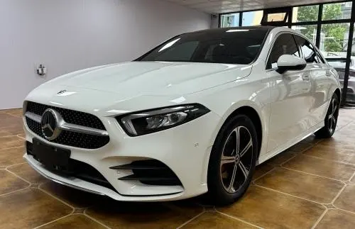 Mercedes-Benz A-Class A 200 L Sport Fashion Edition, 2022 — фото 1