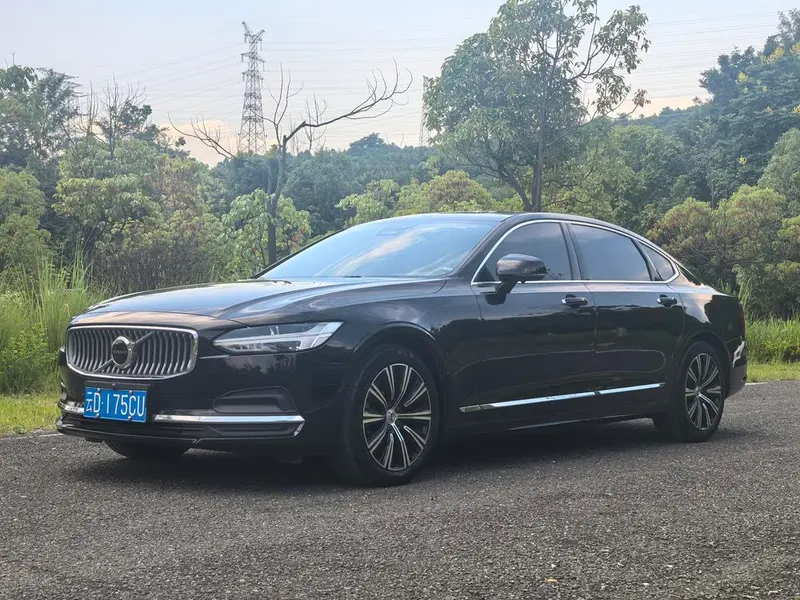 Volvo S90, 2022