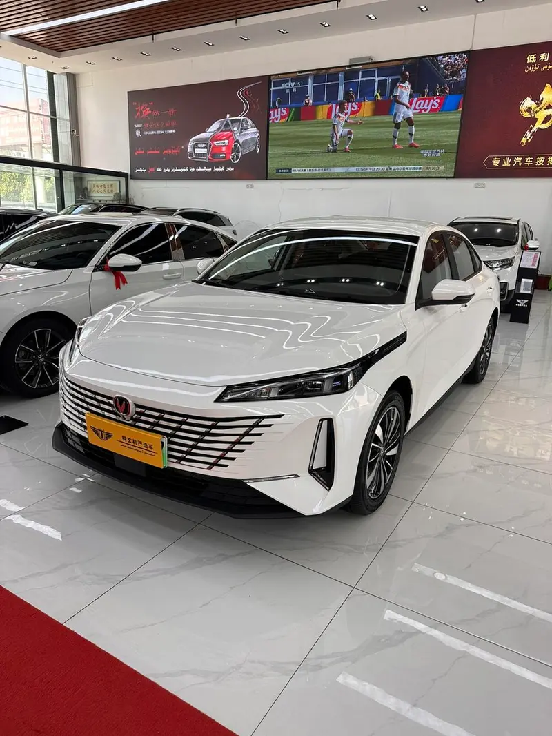Changan Eado PHEV, 2025