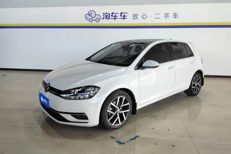 Volkswagen Golf 280TSI DSG Comfort Version, 2020 — фото 1