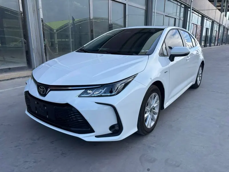 Toyota Corolla Smart Hybrid Dual Engine 1.8L E-CVT Elite Edition, 2024 — фото 1