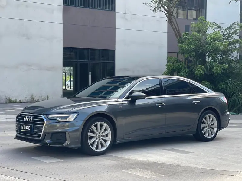 Audi A6L, 2022