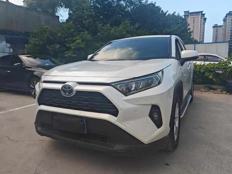 Toyota RAV4 2.0L CVT 2WD Style Edition, 2024 — фото 1