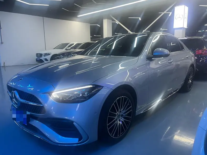 Mercedes-Benz C-Class, 2025