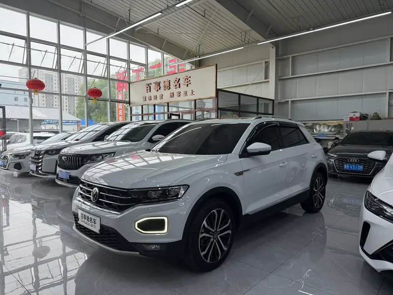 Volkswagen T-Roc, 2022
