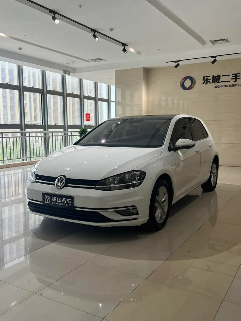 Volkswagen Golf 280TSI DSG Comfort Version CN6, 2019 — фото 1