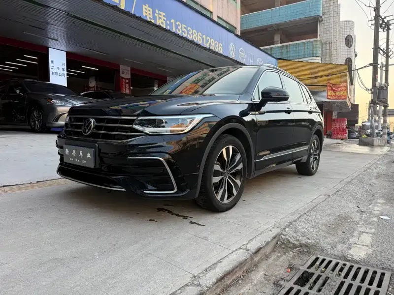 Volkswagen Tiguan L, 2023