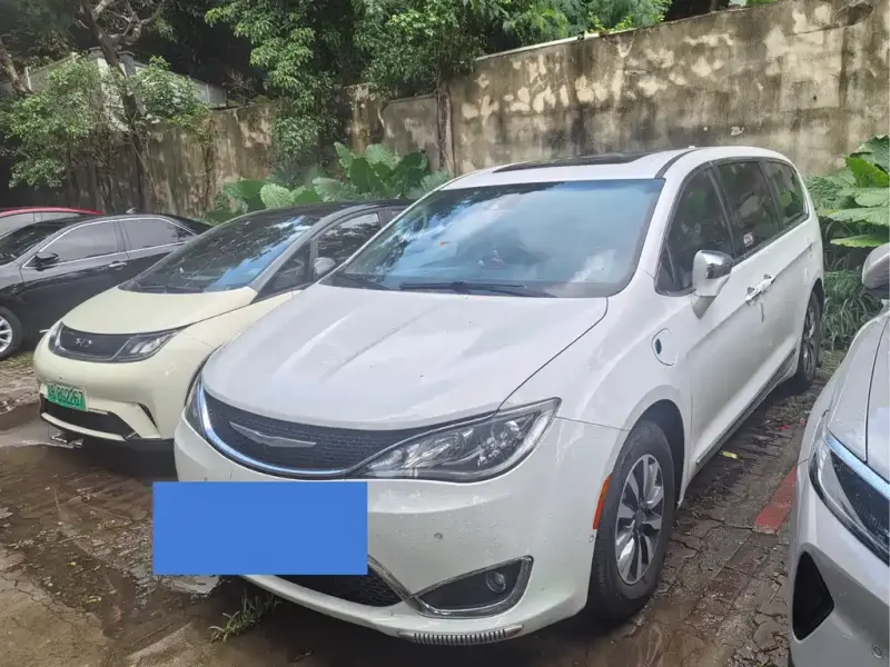 Chrysler Grand Voyager PHEV (Import), 2020