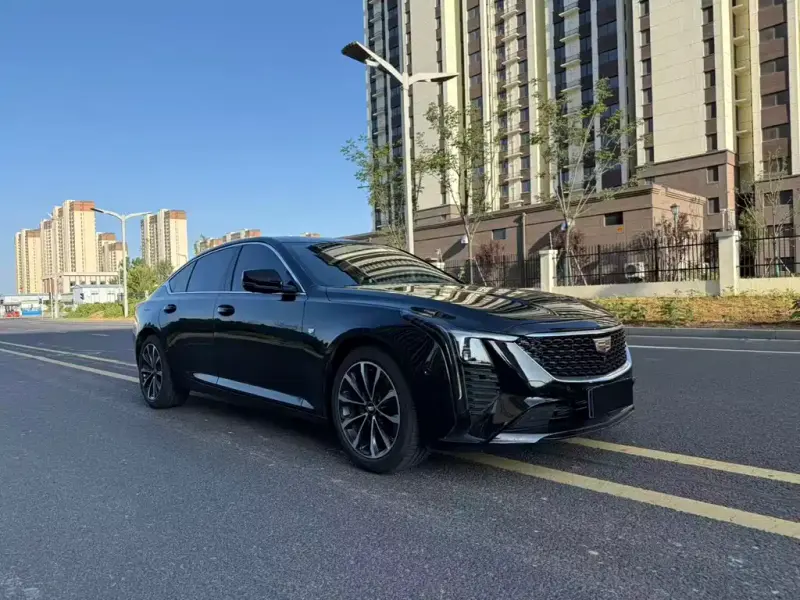 Cadillac CT5, 2025