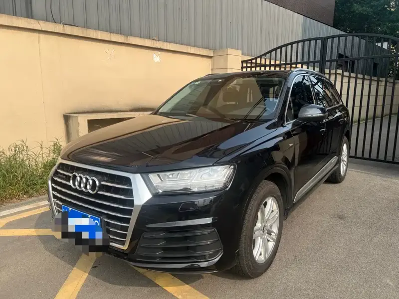 Audi Q7, 2018 — фото 1