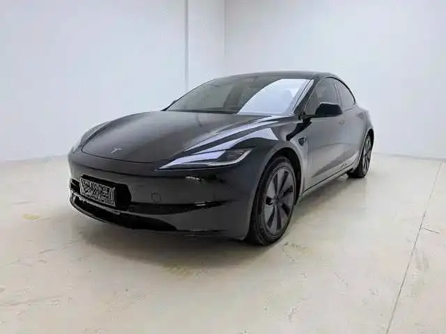 Tesla Model 3, 2024
