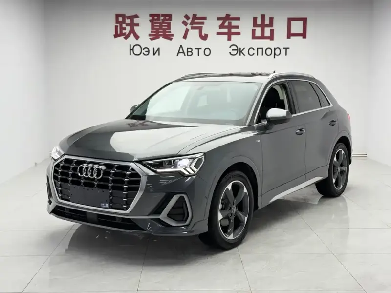 Audi Q3, 2022