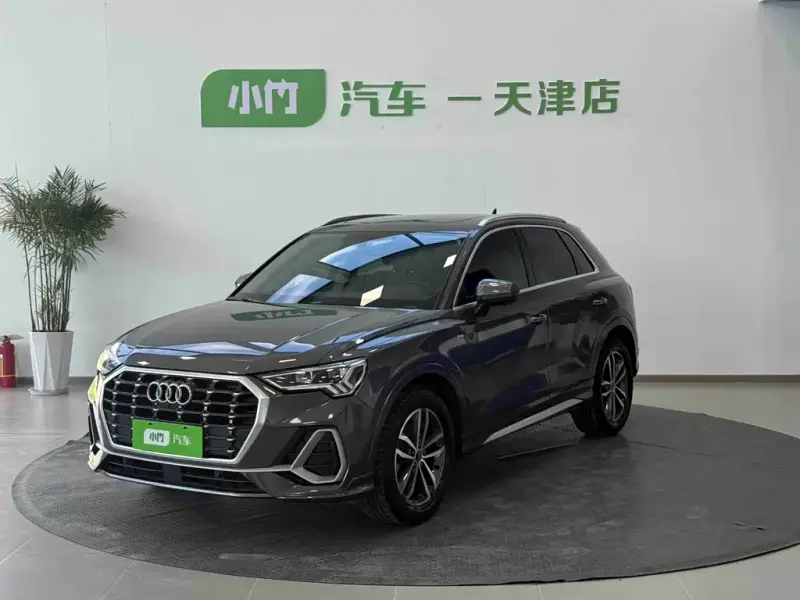 Audi Q3, 2023