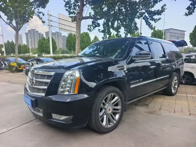 Cadillac Escalade, 2014 — фото 1
