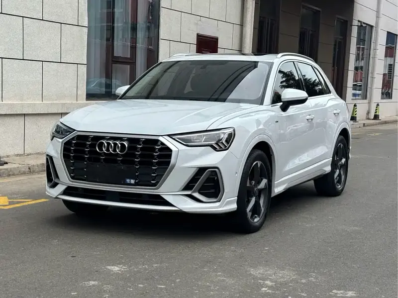 Audi Q3, 2023