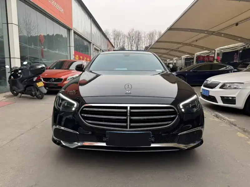 Mercedes-Benz E-Class, 2022