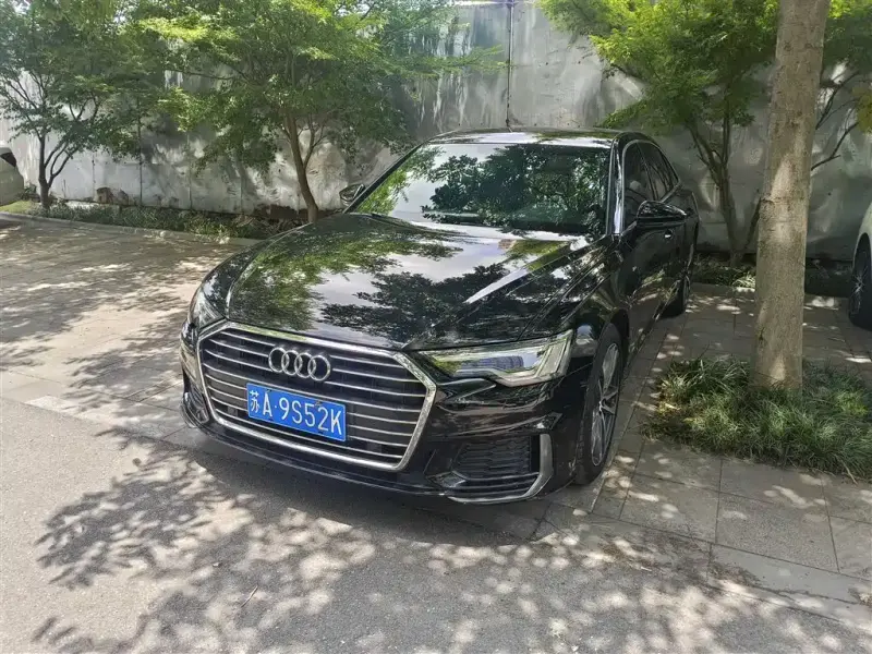 Audi A6L, 2021