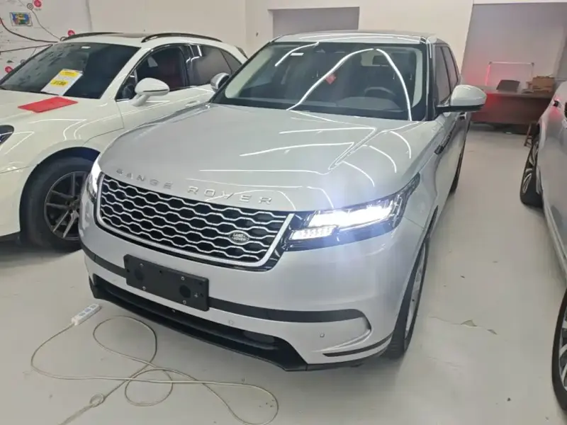 Land Rover Velar, 2021