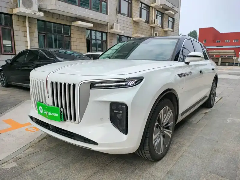 Hongqi E-HS9, 2023