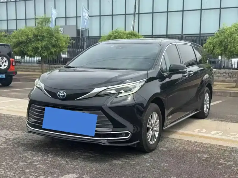 Toyota Sienna, 2022