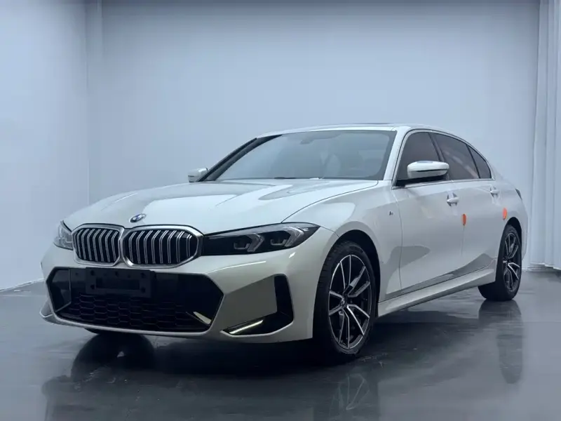 BMW 3 Series, 2023