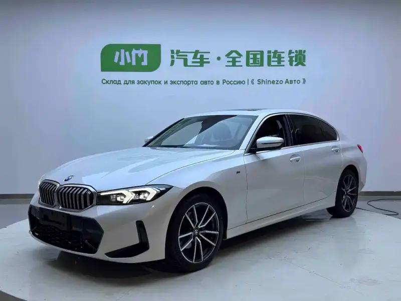 BMW 3 Series, 2023