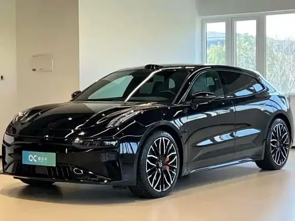 Zeekr 001, 2025