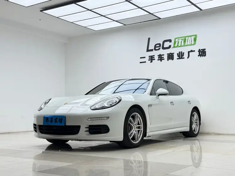 Porsche Panamera, 2016 — фото 1