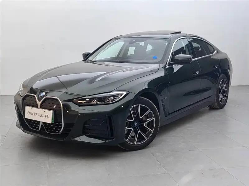 BMW i4, 2025