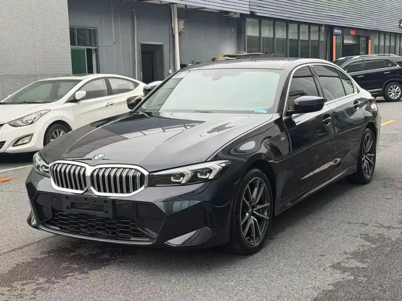 BMW 3 Series, 2023