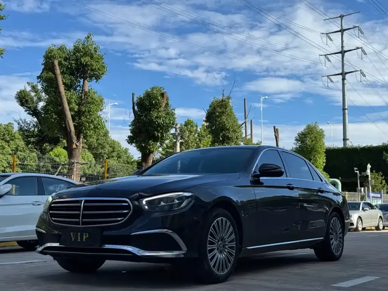 Mercedes-Benz E-Class, 2023