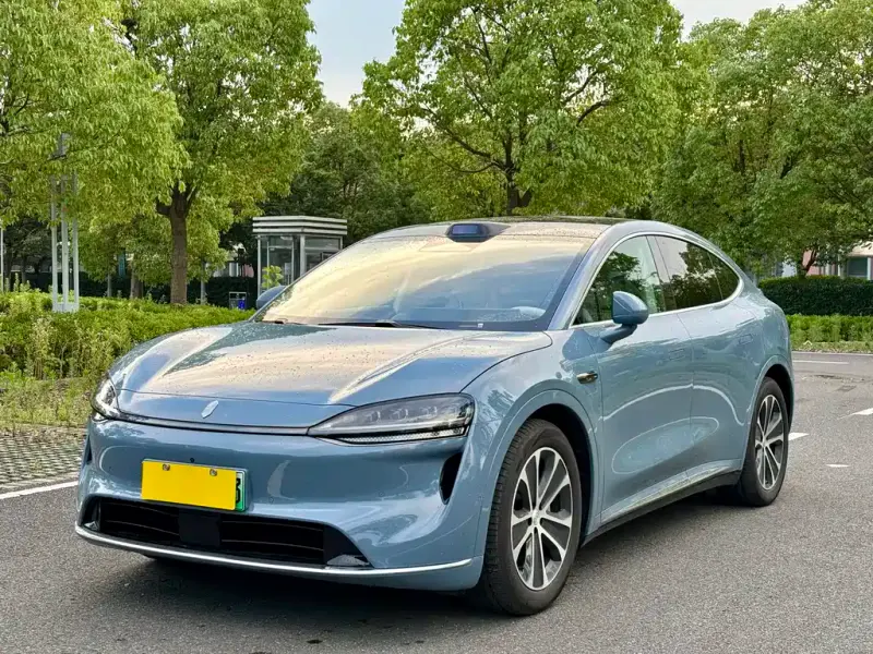 Luxeed Zhijie R7, 2025