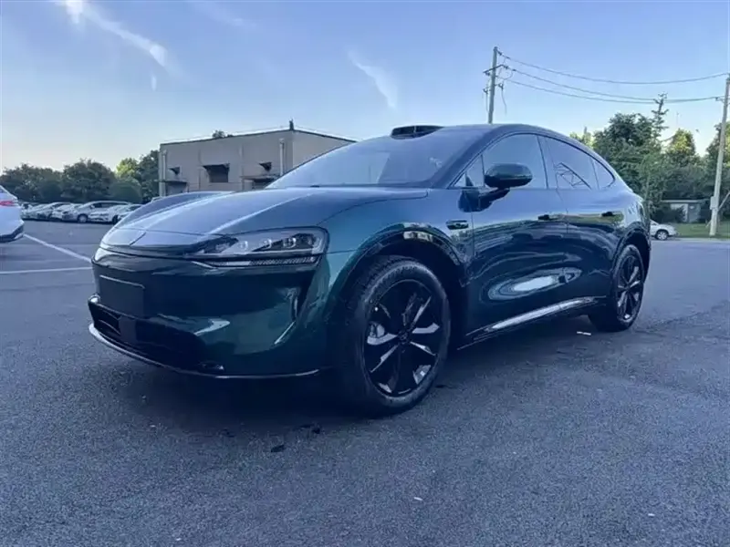 Luxeed Zhijie R7, 2026