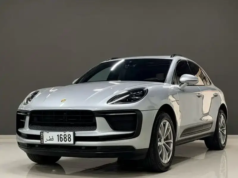 Porsche Macan, 2022 — фото 1