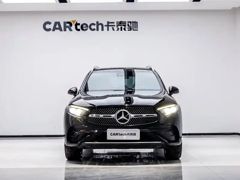 Mercedes-Benz GLC, 2025