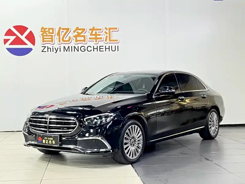 Mercedes-Benz E-Class, 2022