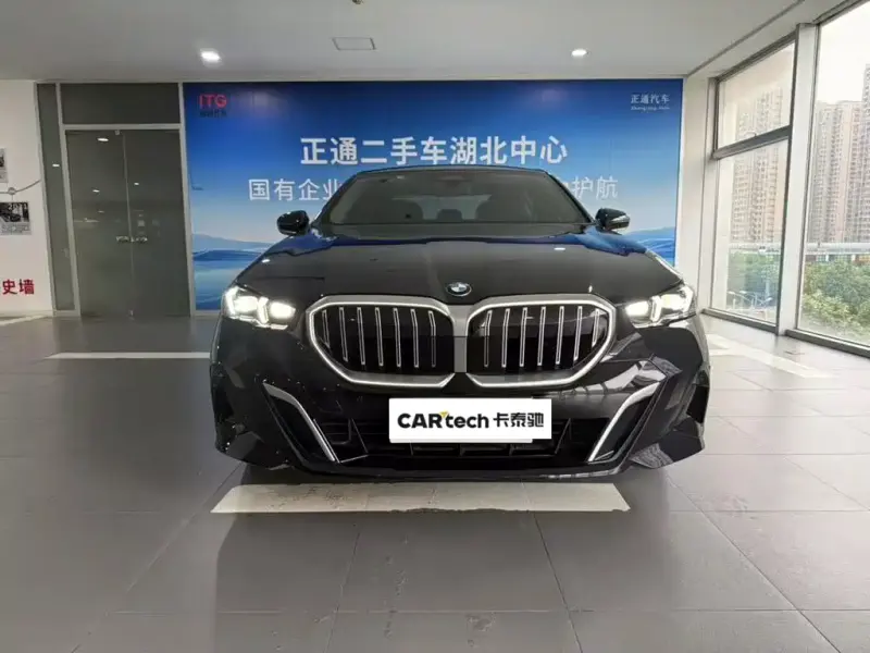 BMW 5 Series, 2024